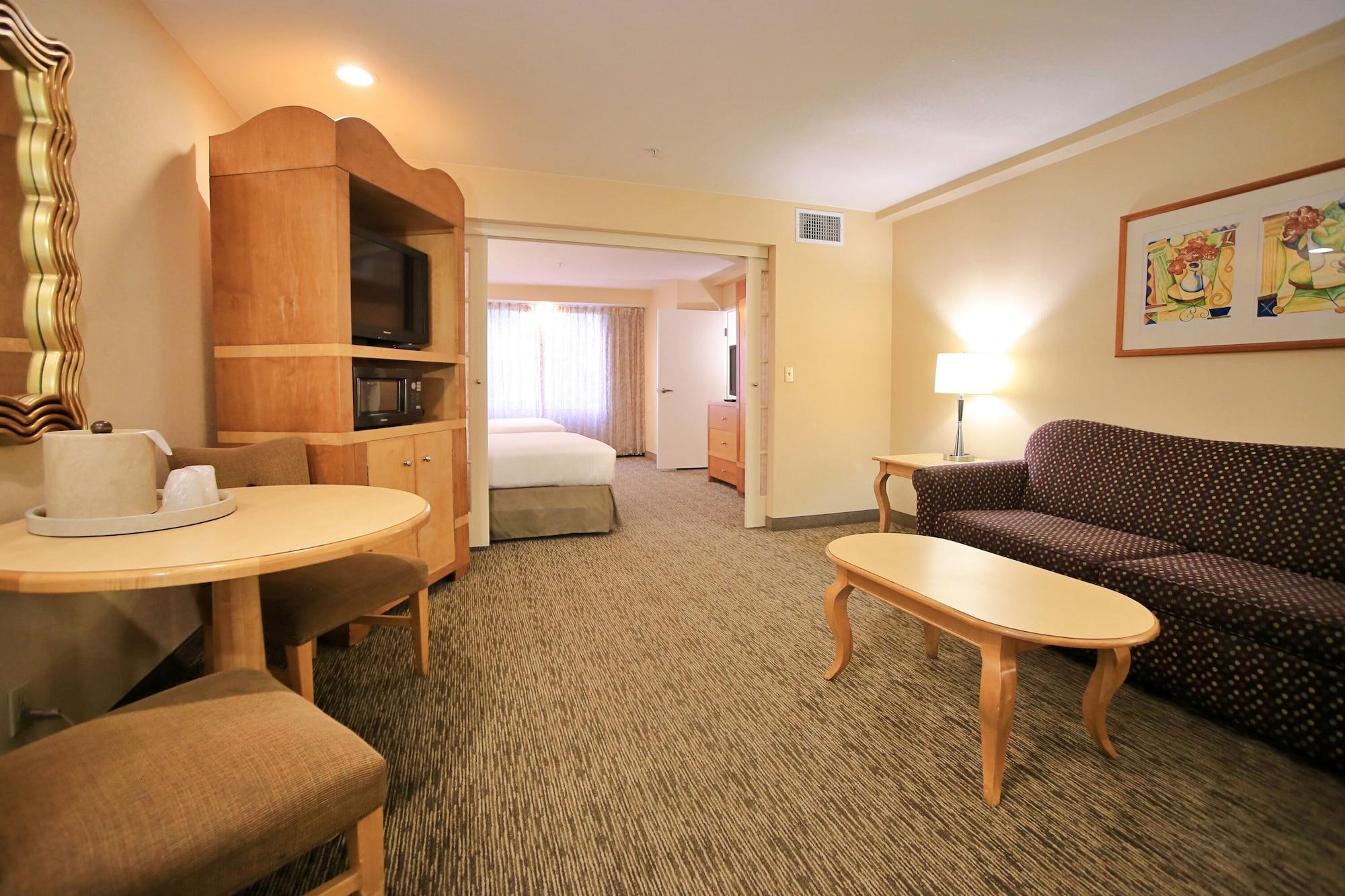 Anaheim Portofino Inn & Suites Экстерьер фото