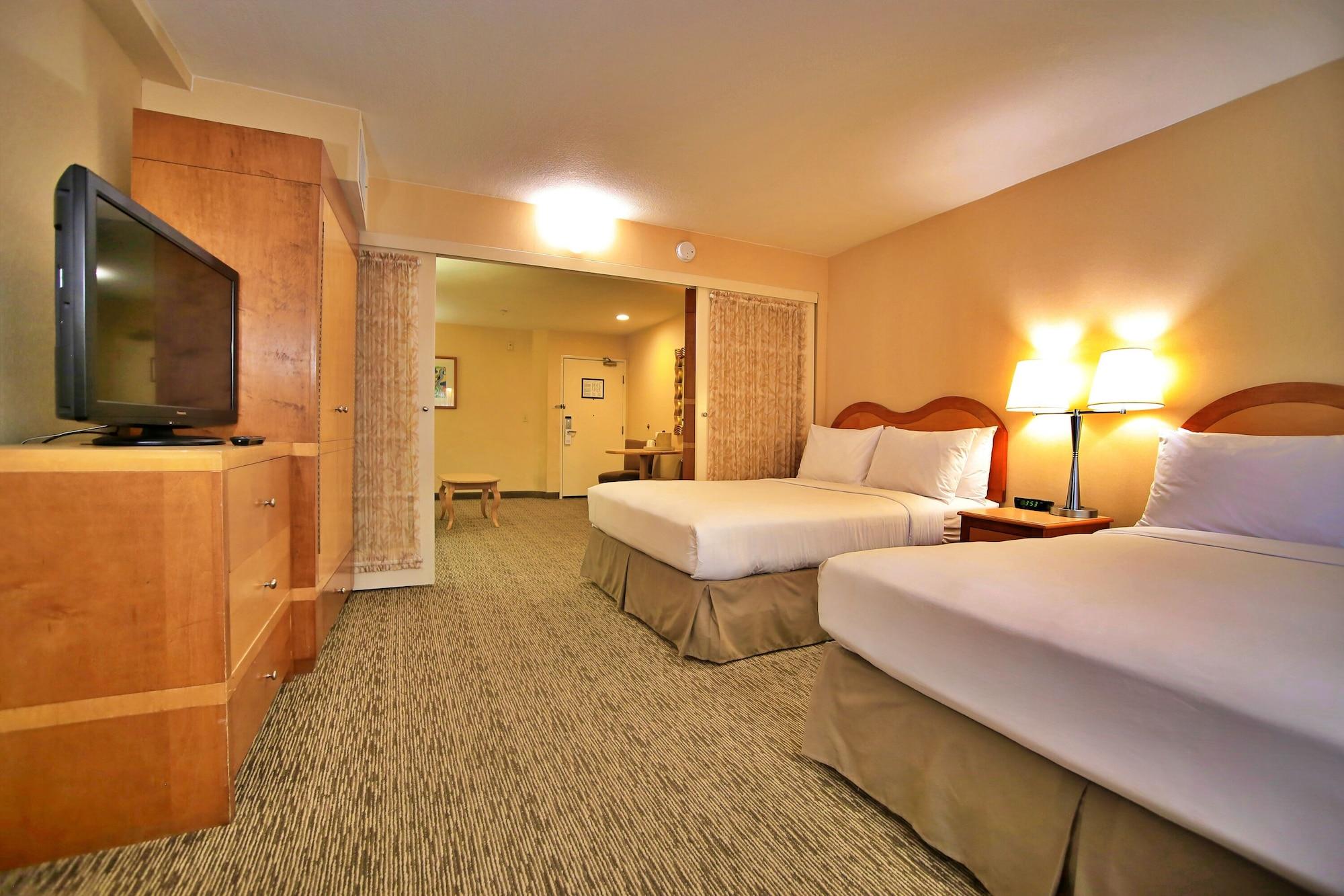 Anaheim Portofino Inn & Suites Экстерьер фото
