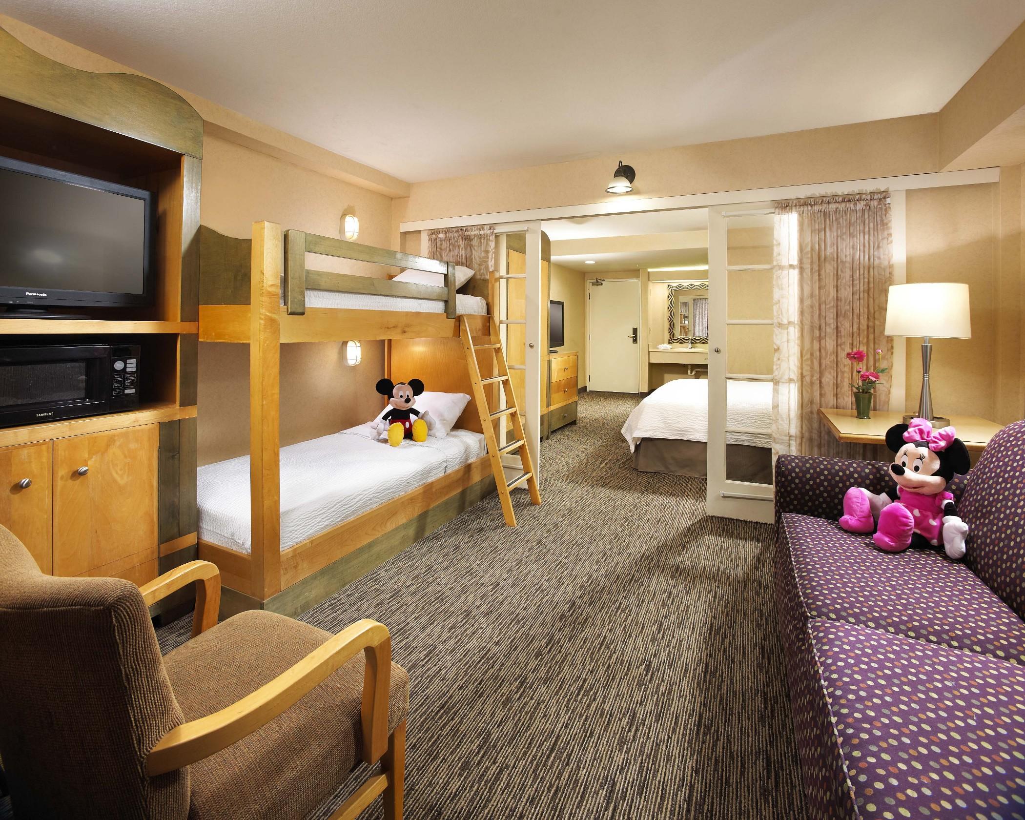 Anaheim Portofino Inn & Suites Номер фото