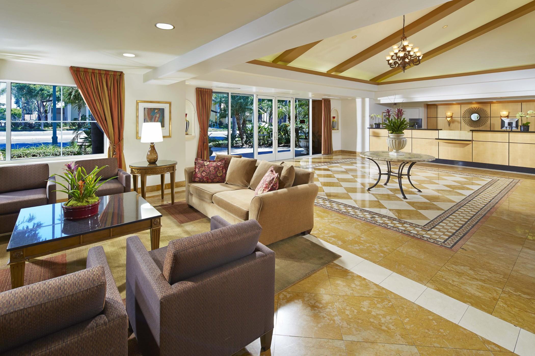 Anaheim Portofino Inn & Suites Экстерьер фото